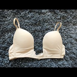 Fashion Nova plunge nude bra size 36C